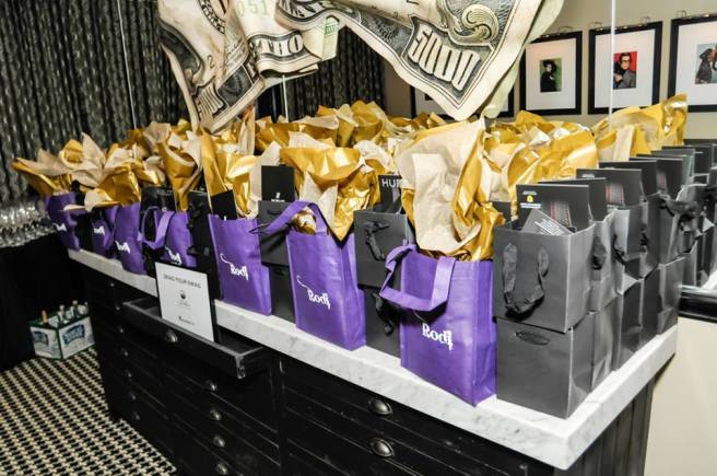 1458561_381527798644231_1356152549_n